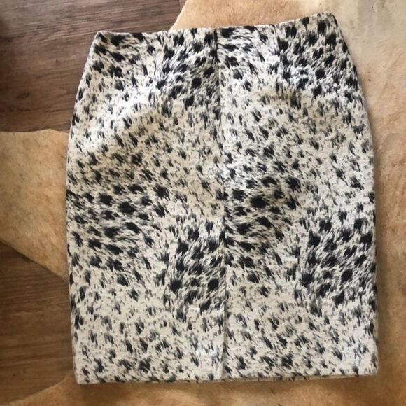 Worth Wool & Silk Animal Print Skirt - Picture 2 of 6